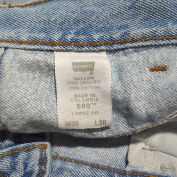 Levis 560 Mens W 36 L 30 Loose Fit Jeans W36‎ L30 Light Wash Distressed Denim - Picture 7 of 15